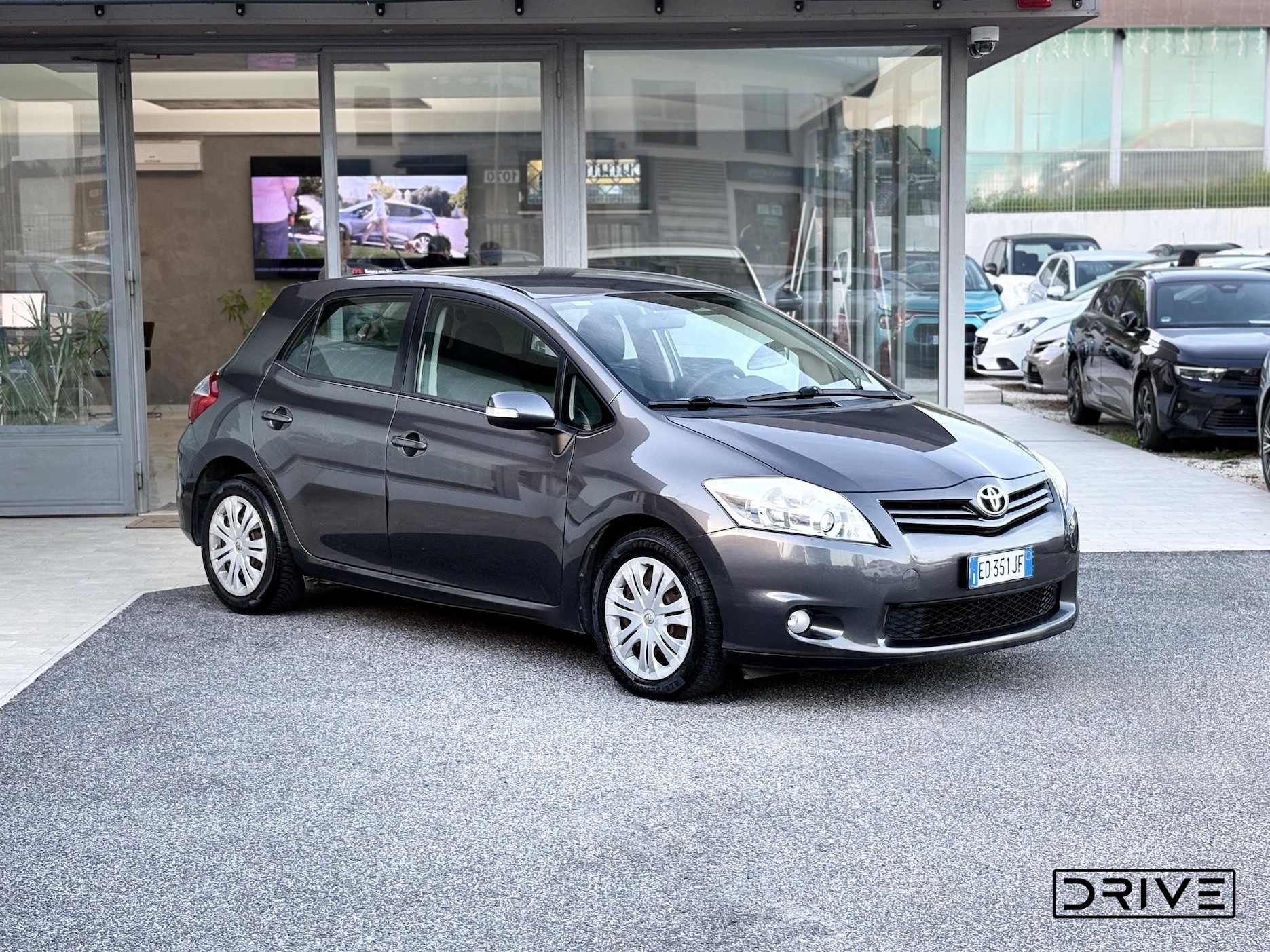 Toyota - Auris